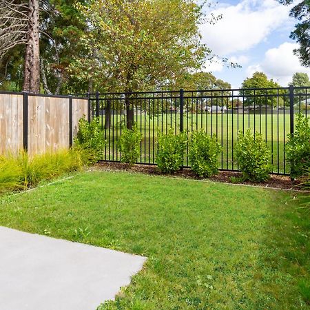Apartamento Escape At The Park: 1 Bed 1 Bath W/Carpark Christchurch Exterior foto